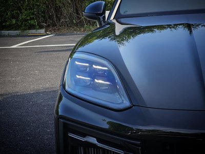 PORSCHE CAYENNE - 6