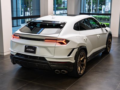 2024 Lamborghini URUS 照片 4