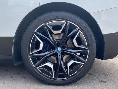 2021 BMW IX 缩略图 42