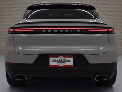 صورة 8 لـ 2024 Porsche CAYENNE