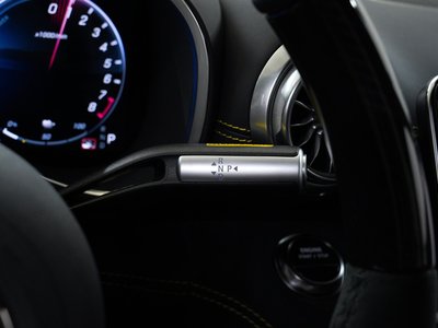 2025 Mercedes-BENZ GT AMG 缩略图 38