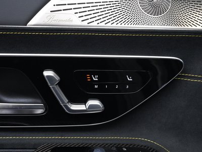 2025 Mercedes-BENZ GT AMG 缩略图 15