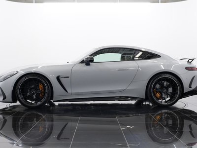 2025 Mercedes-BENZ GT AMG 缩略图 19