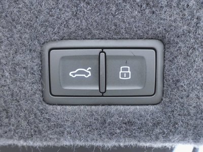 صورة مصغرة 30 لـ 2023 Lamborghini URUS