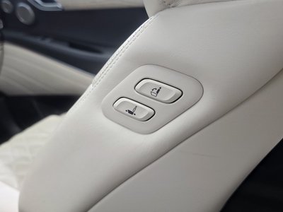 2020 Genesis GV80 thumbnail 24