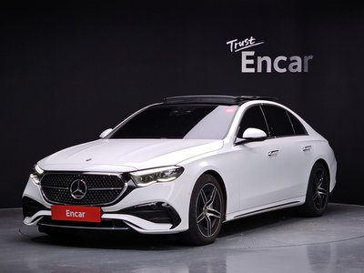 MERCEDES-BENZ E-CLASS