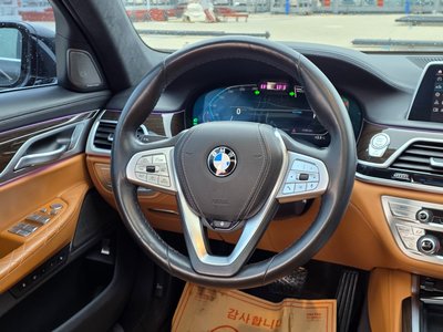 BMW 7 SERIES - 4