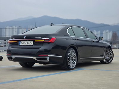 BMW 7 SERIES - 6