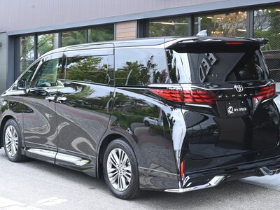 TOYOTA ALPHARD - 3