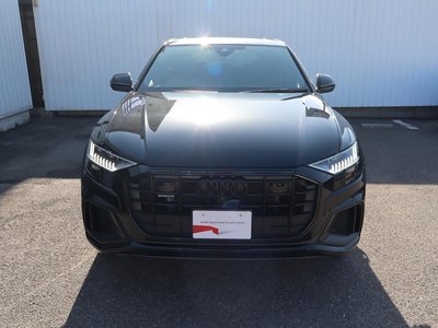 AUDI Q8 - 2