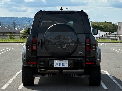 LAND ROVER DEFENDER 110 URBANITE '22 - 4