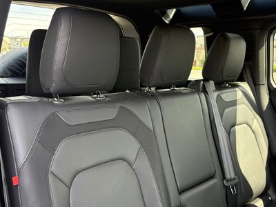 LAND ROVER DEFENDER 110 URBANITE '22 - 7