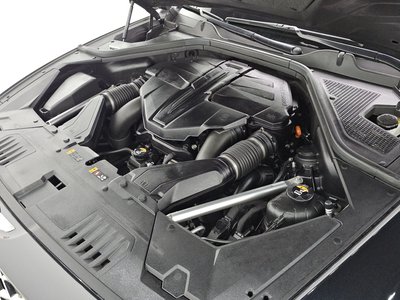 صورة 7 لـ 2022 Genesis GV80