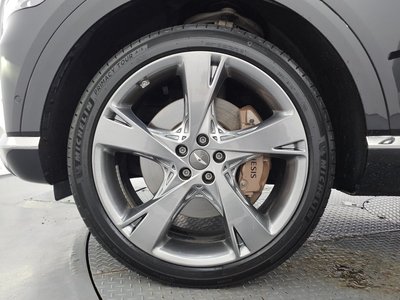 صورة 6 لـ 2022 Genesis GV80