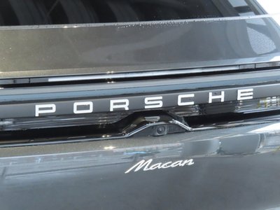 صورة 9 لـ 2026 Porsche MACAN