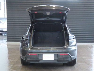 صورة 6 لـ 2026 Porsche MACAN