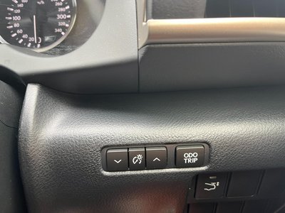 صورة مصغرة 30 لـ 2017 Lexus RC F