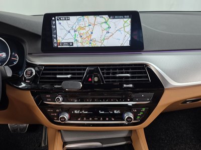 2017 BMW 5 SERIES thumbnail 14