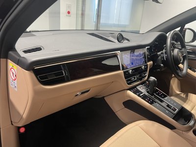 صورة مصغرة 14 لـ 2023 Porsche MACAN
