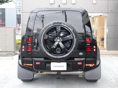 صورة 9 لـ 2023 LAND Rover DEFENDER