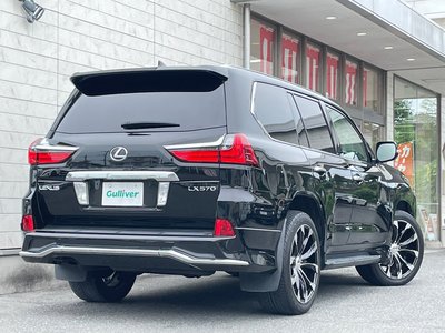 صورة 9 لـ 2015 Lexus LX