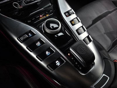 MERCEDES-BENZ GT AMG - 9