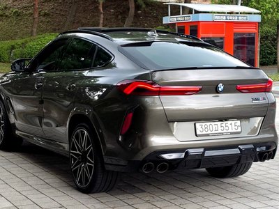 2021 BMW X6 M — фото 3