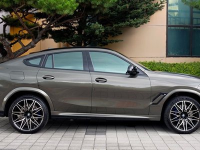 2021 BMW X6 M — фото 4