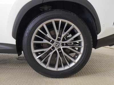 2022 Lexus NX — миниатюра 21