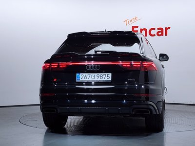2025 AUDI Q8 照片 3