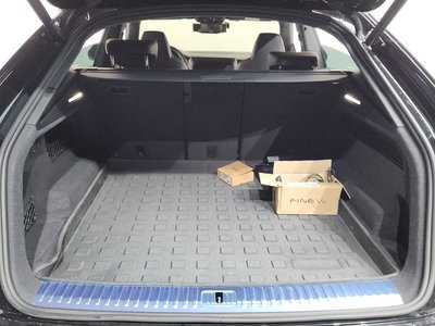 2025 AUDI Q8 缩略图 18