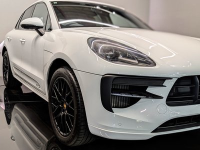 PORSCHE MACAN - 10