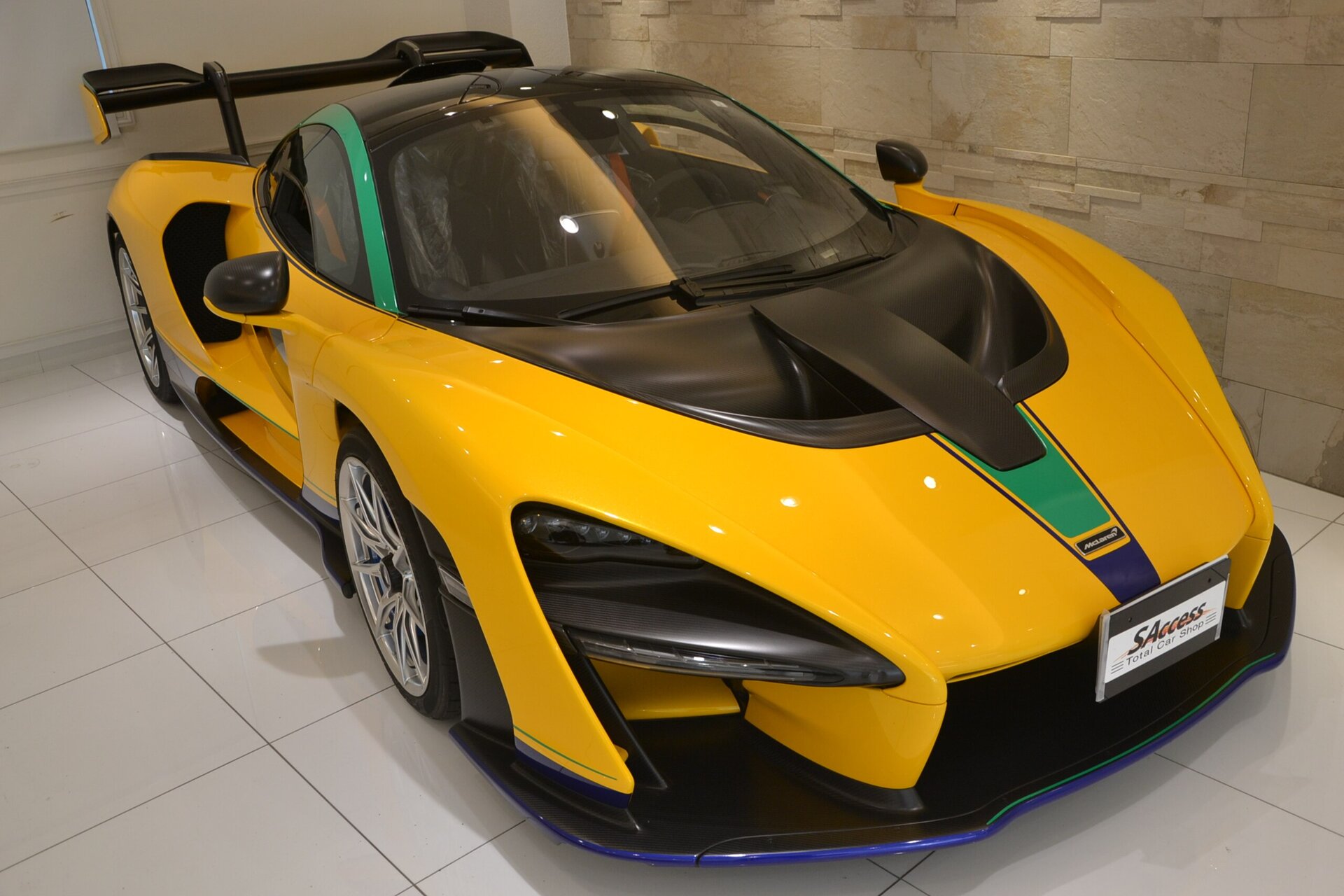 MCLAREN SENNA - View 1