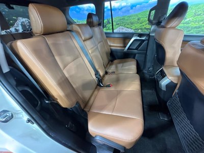 TOYOTA LAND CRUISER PRADO - 9