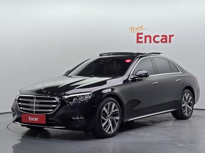 صورة 1 لـ 2025 Mercedes-BENZ E-CLASS