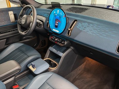 2025 MINI COOPER S COUNTRYMAN 缩略图 19
