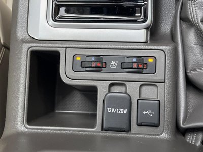 TOYOTA LAND CRUISER PRADO - 8