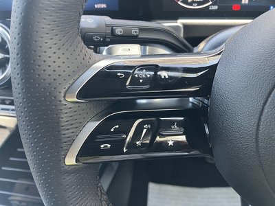 2025 Mercedes-BENZ GLB 缩略图 30