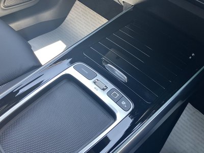 2025 Mercedes-BENZ GLB 缩略图 42