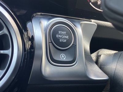 2025 Mercedes-BENZ GLB 缩略图 36