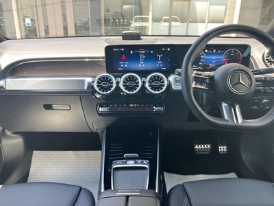 2025 Mercedes-BENZ GLB 缩略图 25