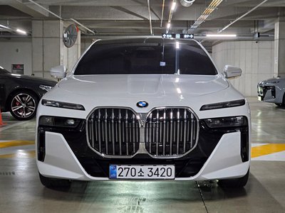 2025 BMW 7 SERIES — фото 2