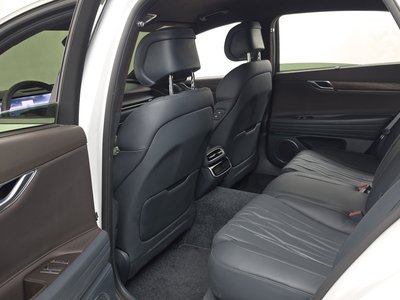 صورة مصغرة 16 لـ 2024 Genesis G80 (RG3)