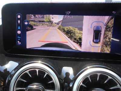 MERCEDES-BENZ GLA-CLASS - 10