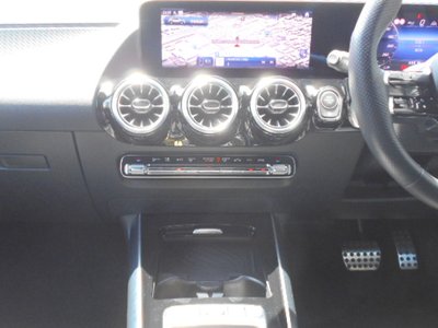 MERCEDES-BENZ GLA-CLASS - 8