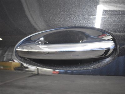 MERCEDES-BENZ GLC - 9