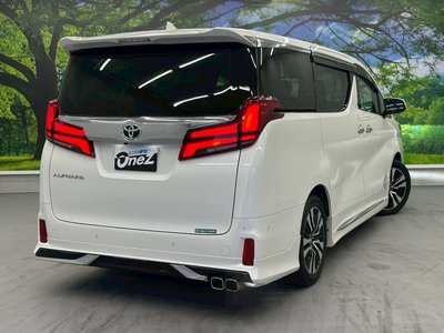 TOYOTA ALPHARD - 9