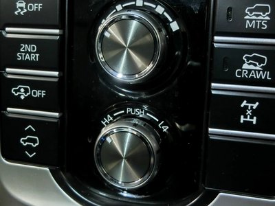 TOYOTA LAND CRUISER PRADO - 4