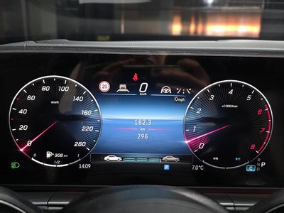 MERCEDES-BENZ GLE - 8