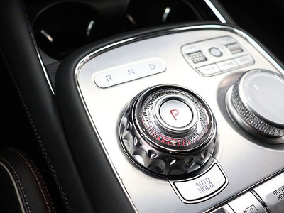 صورة 10 لـ 2022 Genesis G90 (RS4)